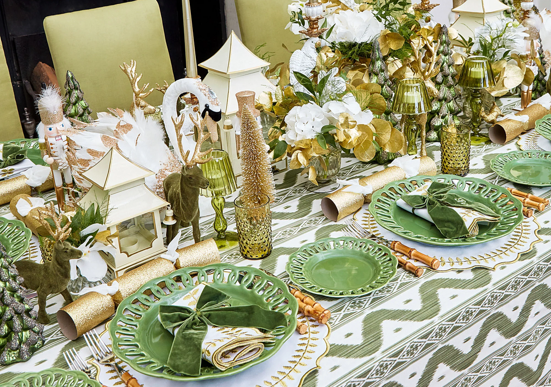 Green Tablecloths: A Versatile Decor Choice for Every Occasion