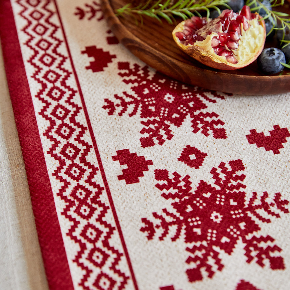 Ingrid Christmas Charm Snowflake Table Runner