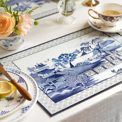 Nabis Retro Blue and White Porcelain Houses Pattern Placemat