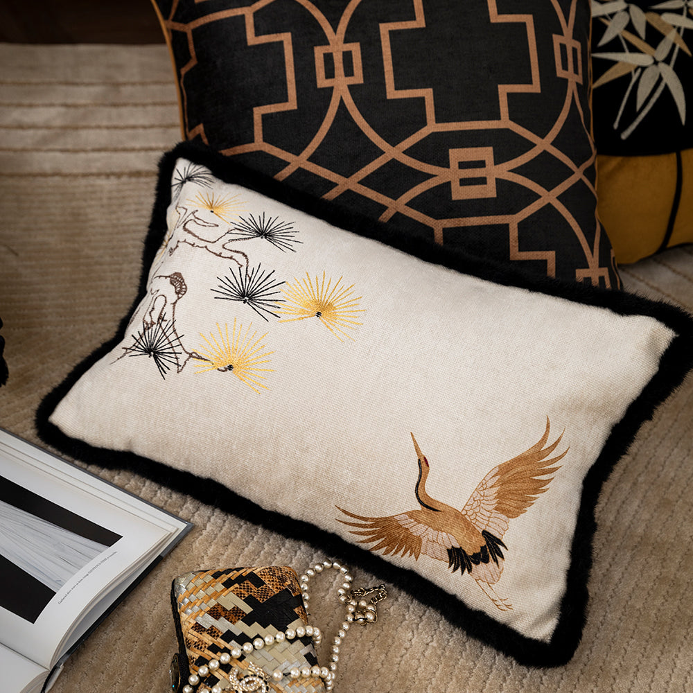 Nabis Crane Three-dimensional Embroidery Throw Pillow Cover